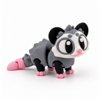 Figurine opossum grise et rose imprimée en 3D vue de trois quarts